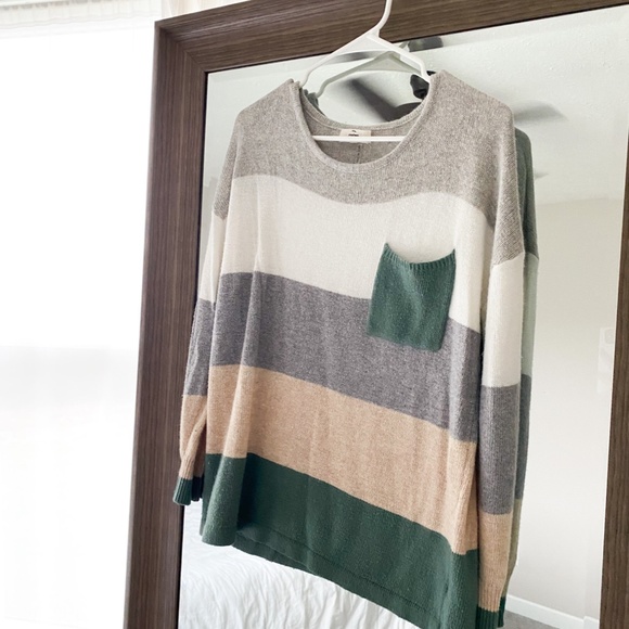 Block Stripe Thin Sweater with Pocket - Picture 2 of 2